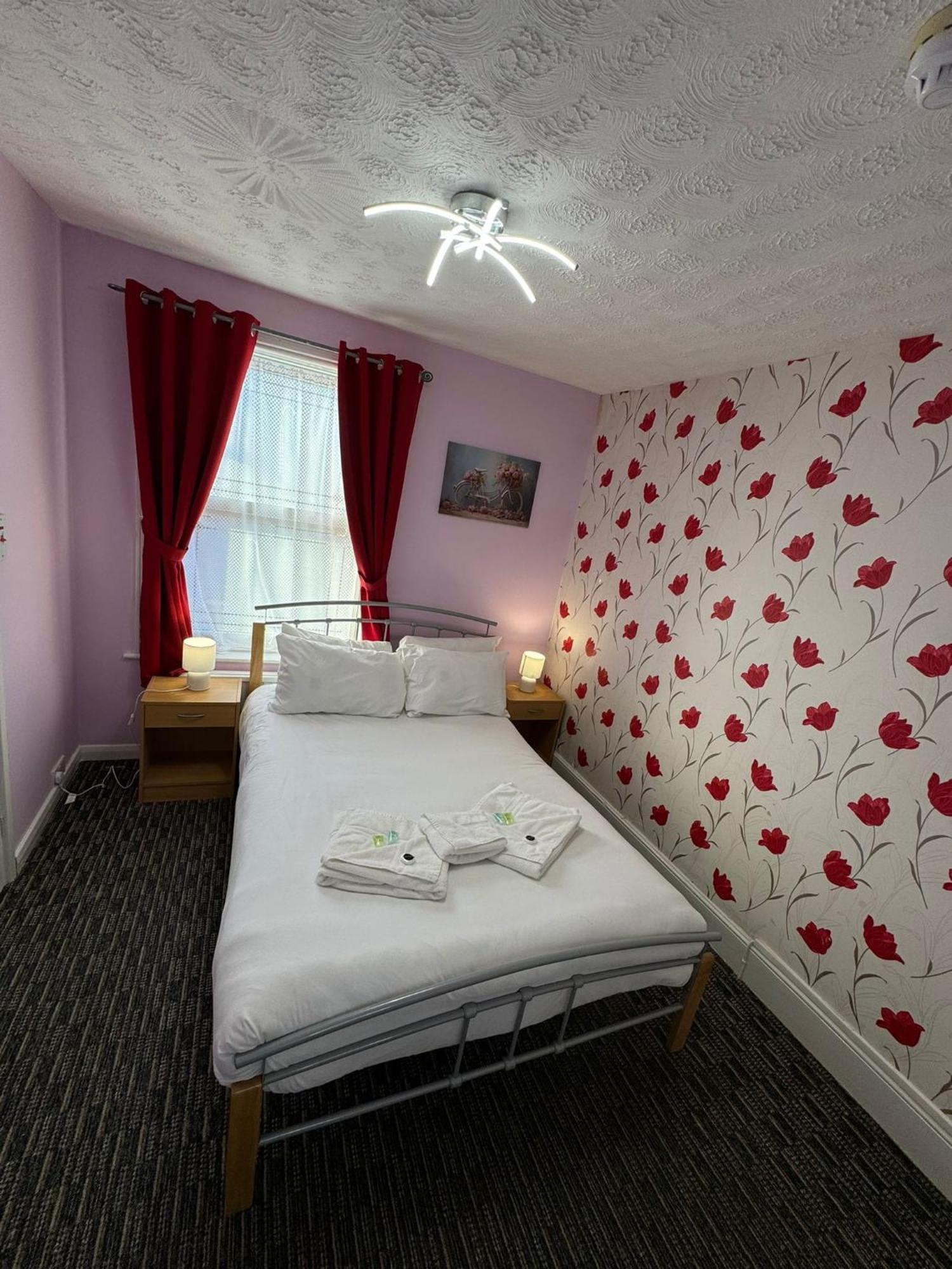 גרייט יארמאות The Paradise Guest House חדר תמונה